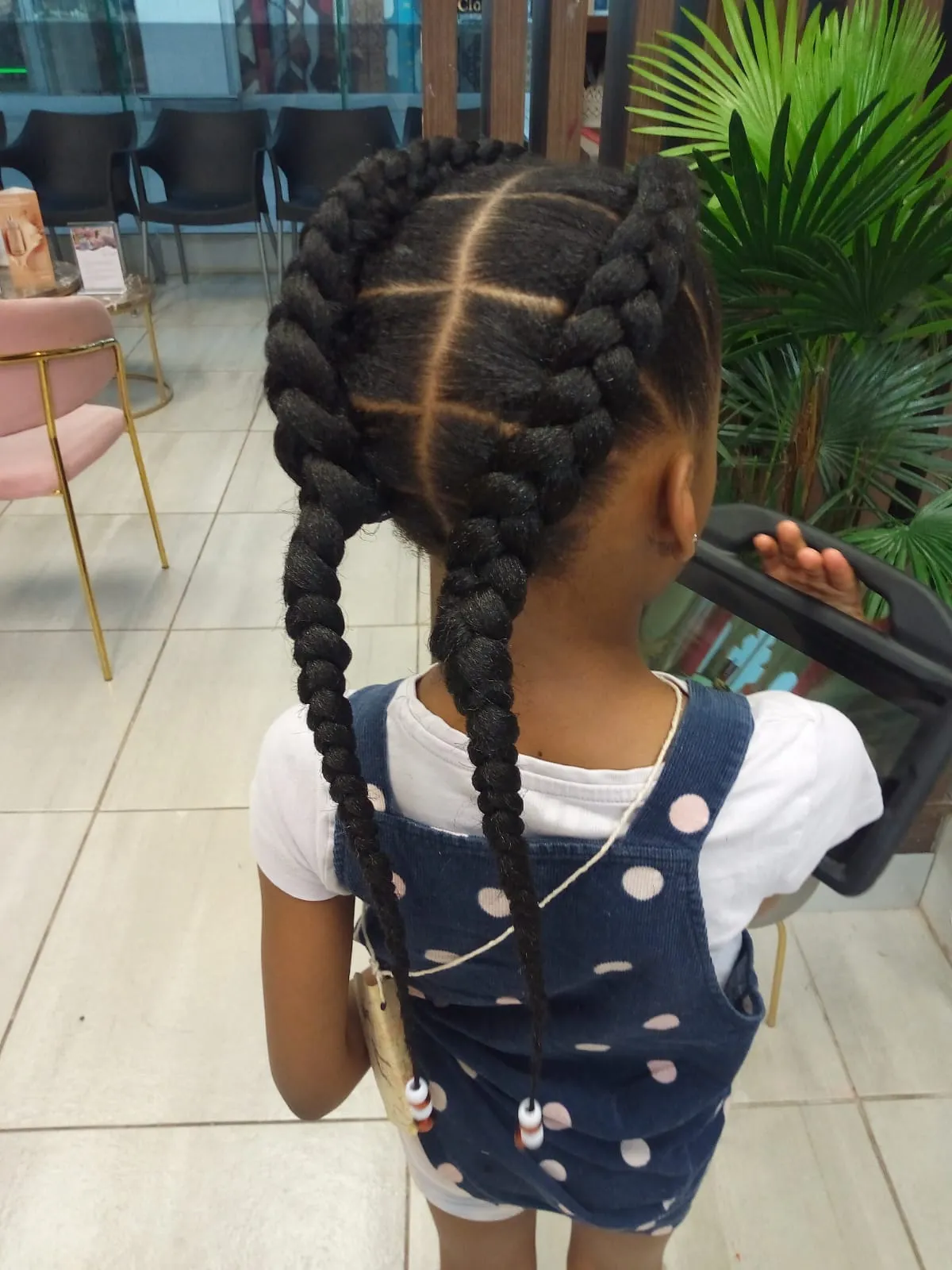 Hair style gallery image 3