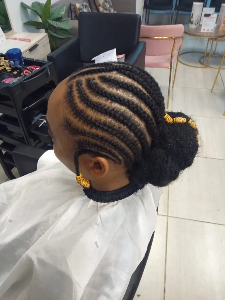Hair style gallery image 4